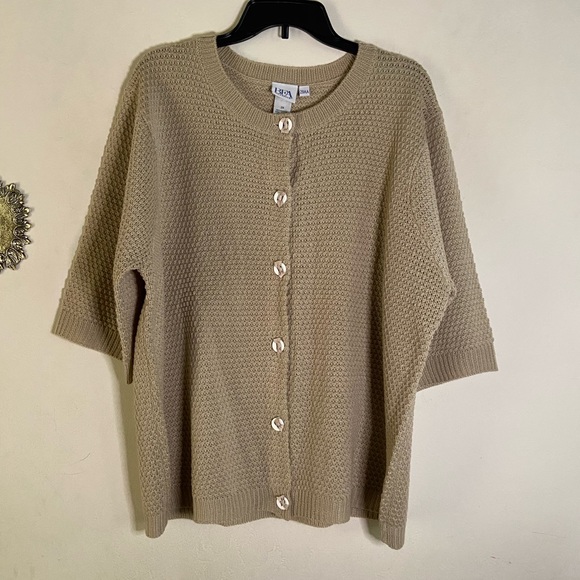 B F A Classics Button up Sweater - Picture 2 of 7